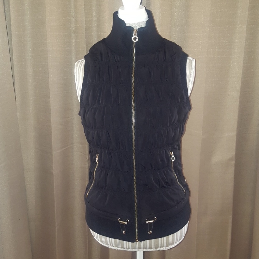 Calvin Klein Performance Vest w/ Smartphone Pocket